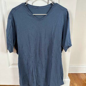 Lululemon T-shirt Size XL
